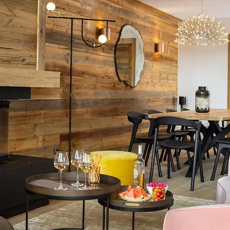 Chalet Luxueux Sur Les Pistes, Sauna, Parking Inclus